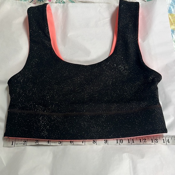 Fabletics Harlow Reversible Sports Bra - Picture 6 of 6